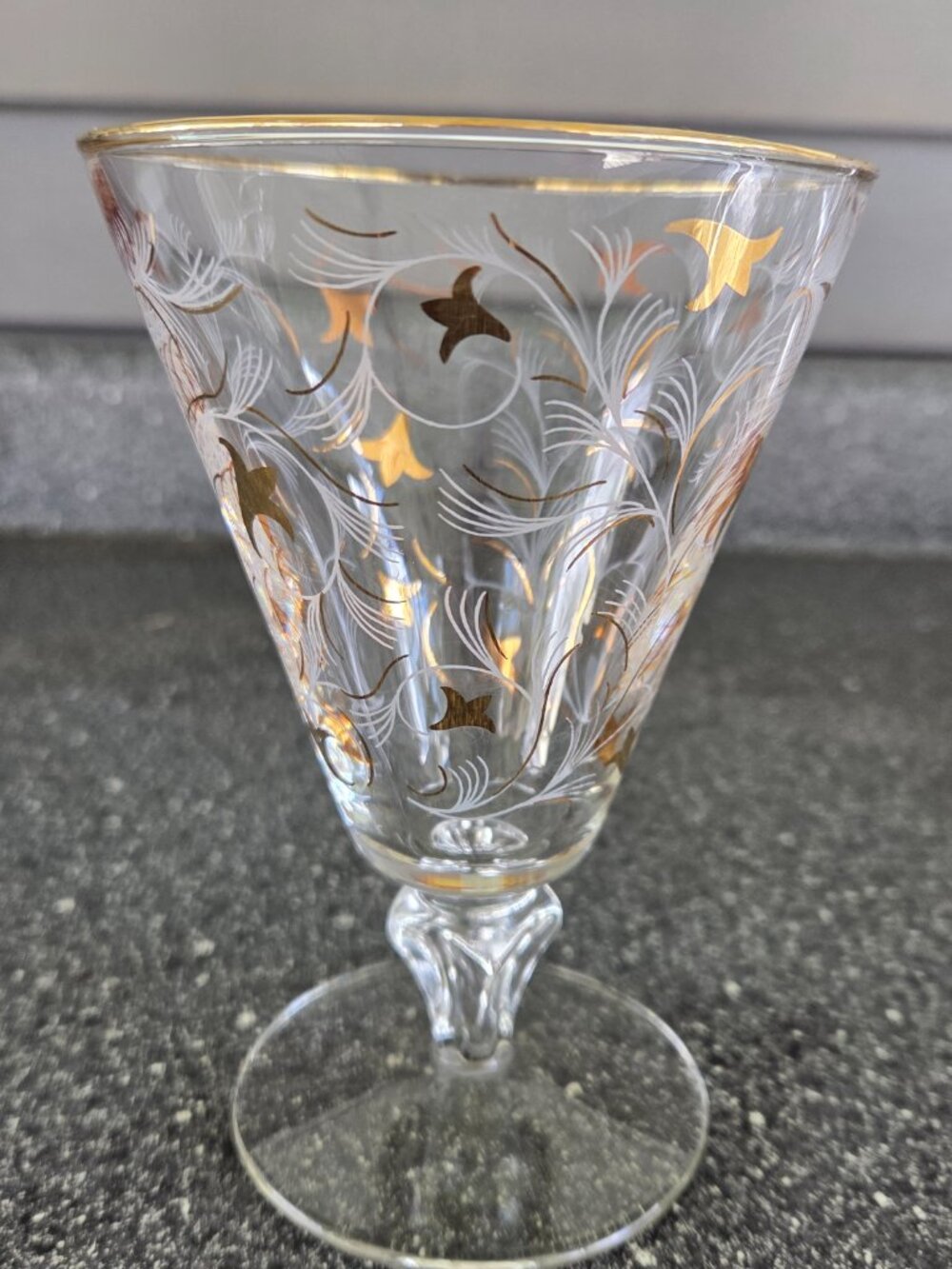 Set of 8 Libbey "ROYAL FERN" Gold Etched Footed Cocktail Glasses 5 1/2" MCM DISC